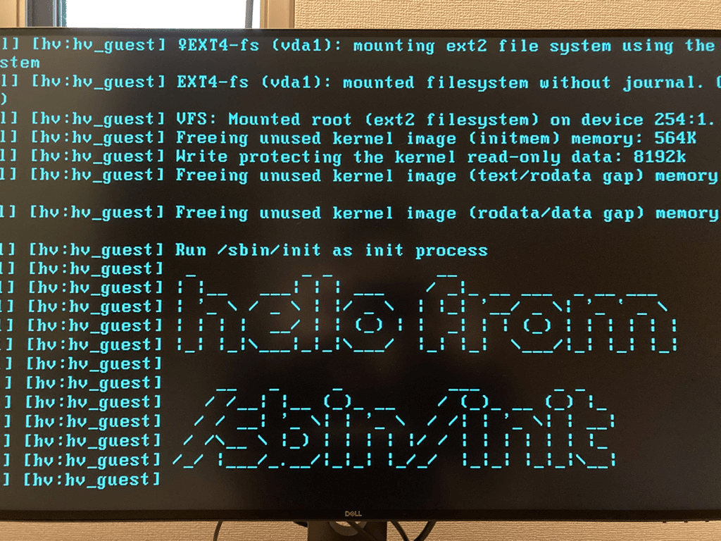 デモ: 実機（Intel NUC）のResea上で動くLinux